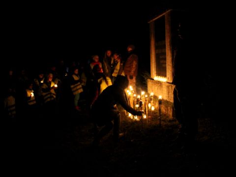 Lāčplēša dienas lāpu gājiens, 12. novembris, Raiskums