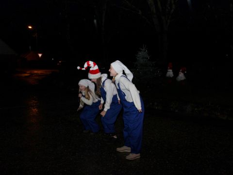 Eglītes iedegšanas pasākums "Rozulā", 7.decembris