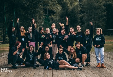 Noslēdzies jauniešu projekts “Lauzt robežas"
