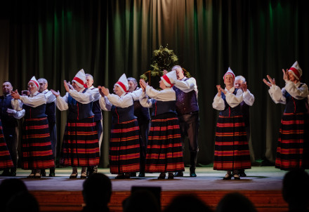 SDK "Munsturis" un draugu koncerts “Tiksimies martā, kad pūpoli zied"